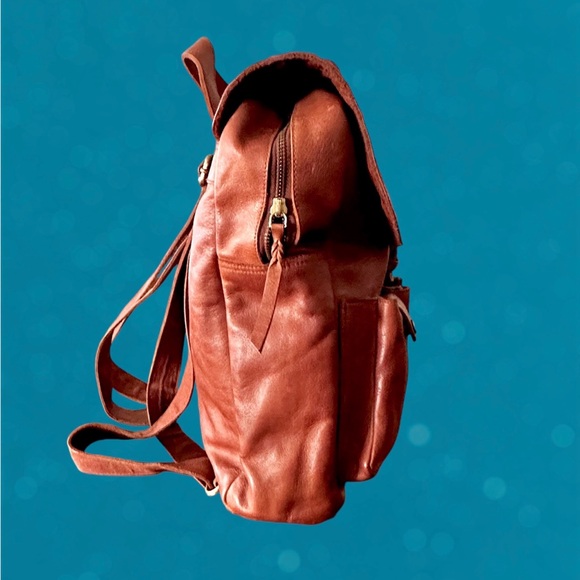 NWOT! ANABABLISH TOOLED LEATHER BACKPACK - Picture 8 of 11